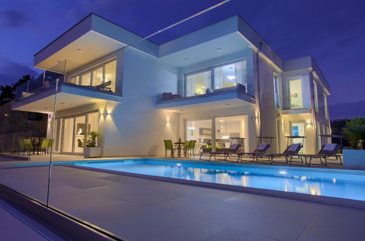Villa Helines***** Linardici Exterior photo